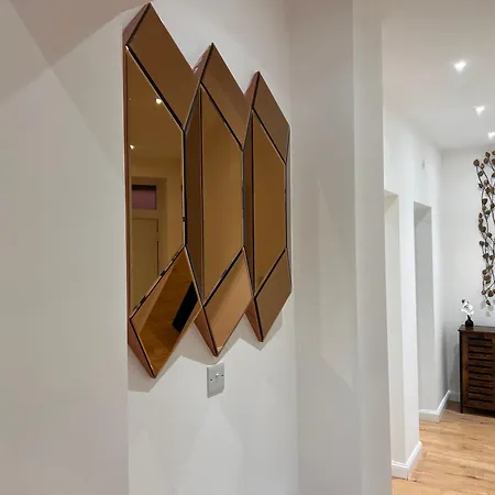 Lux Modern Apartment In Nuneaton Exterior photo